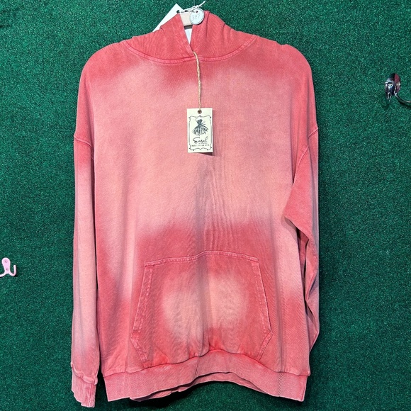 Easel Tops - 347 NWT Easel Hoodie Shirt